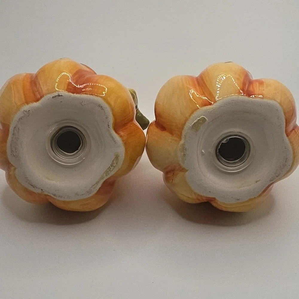 Ceramic Pumpkin‎ Salt & Pepper Shakers Orange Yellow Thanksgiving Fall